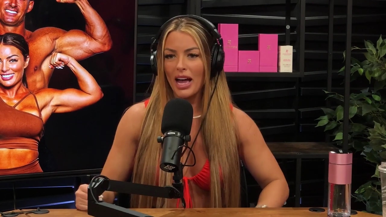 y2mate_is_-_Ep_21_-_Power_Alphas_Podcast__Behind_the_Scenes_of_the_WWE___Mandy_Saccomano___Sabby_Piscitelli-56w6yl4r2MY-720p-1711402344_mp41570.jpg