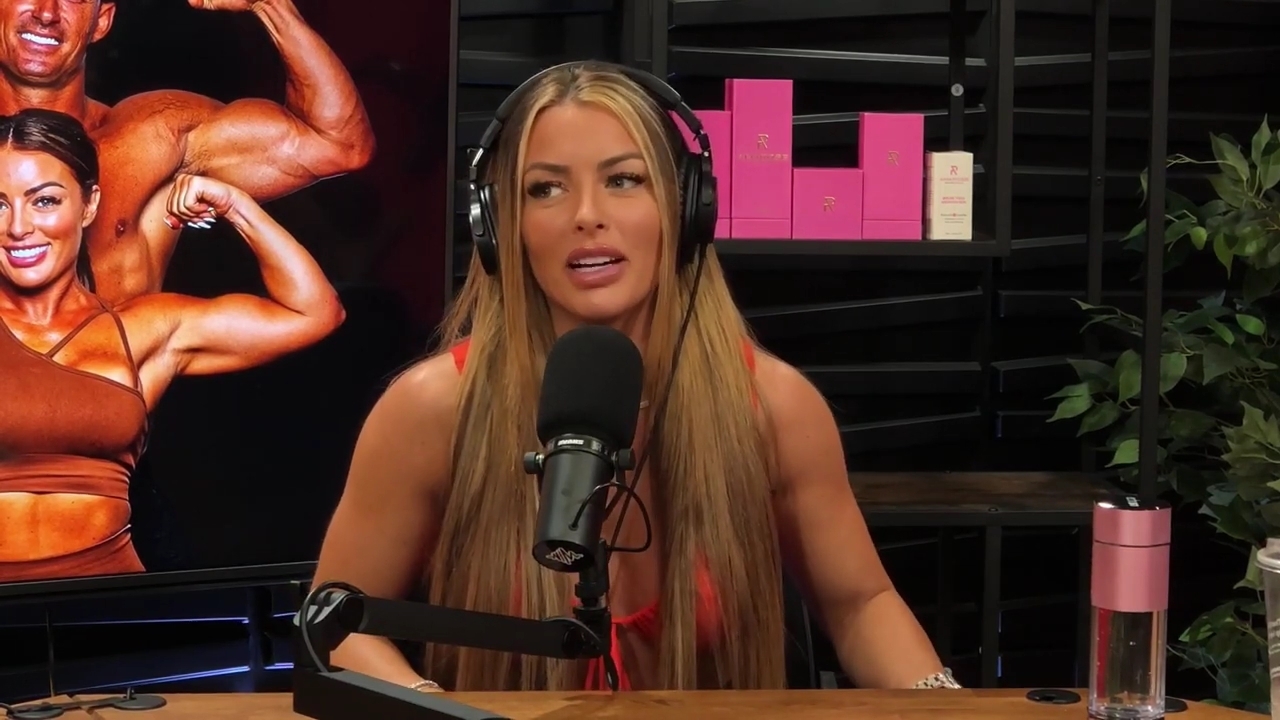 y2mate_is_-_Ep_21_-_Power_Alphas_Podcast__Behind_the_Scenes_of_the_WWE___Mandy_Saccomano___Sabby_Piscitelli-56w6yl4r2MY-720p-1711402344_mp41578.jpg