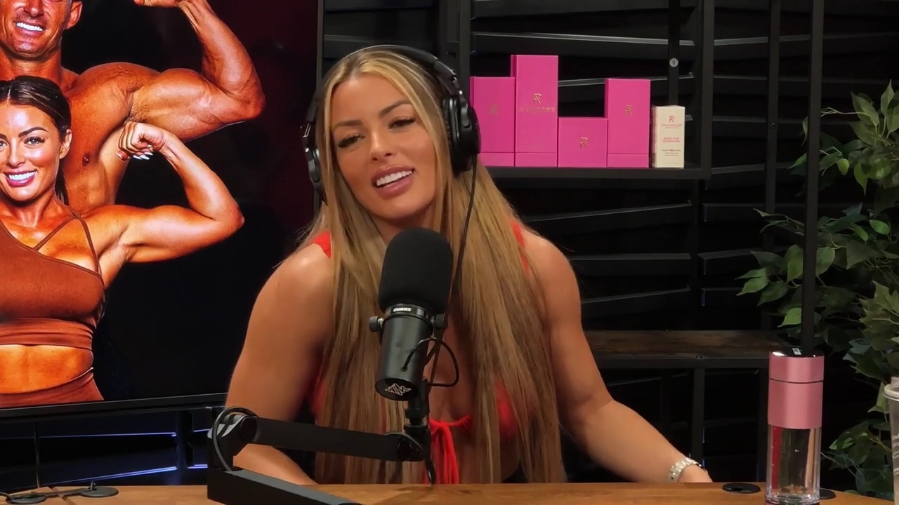y2mate_is_-_Ep_21_-_Power_Alphas_Podcast__Behind_the_Scenes_of_the_WWE___Mandy_Saccomano___Sabby_Piscitelli-56w6yl4r2MY-720p-1711402344_mp41581.jpg