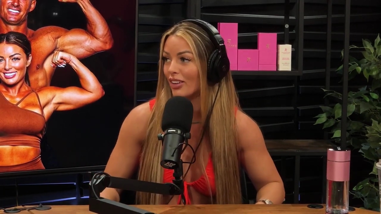y2mate_is_-_Ep_21_-_Power_Alphas_Podcast__Behind_the_Scenes_of_the_WWE___Mandy_Saccomano___Sabby_Piscitelli-56w6yl4r2MY-720p-1711402344_mp41591.jpg