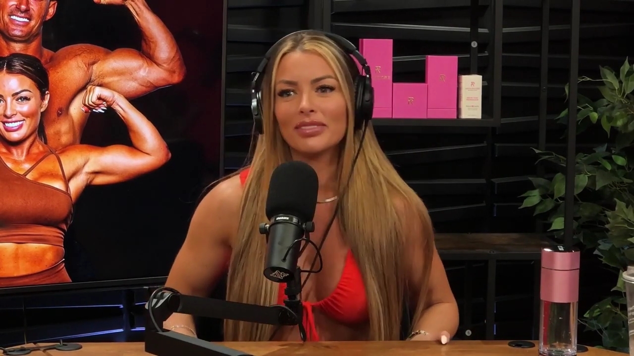 y2mate_is_-_Ep_21_-_Power_Alphas_Podcast__Behind_the_Scenes_of_the_WWE___Mandy_Saccomano___Sabby_Piscitelli-56w6yl4r2MY-720p-1711402344_mp41658.jpg