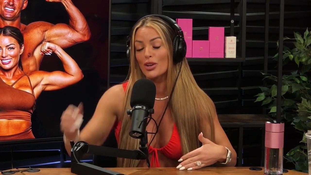 y2mate_is_-_Ep_21_-_Power_Alphas_Podcast__Behind_the_Scenes_of_the_WWE___Mandy_Saccomano___Sabby_Piscitelli-56w6yl4r2MY-720p-1711402344_mp41662.jpg