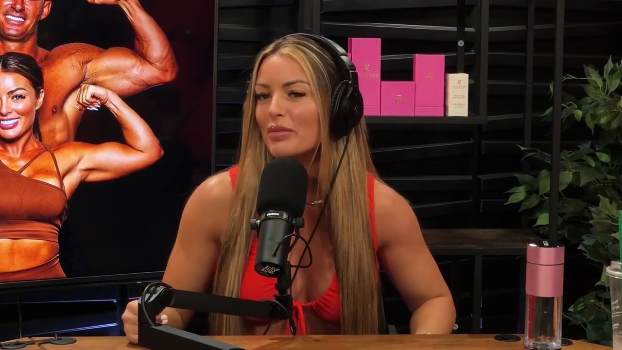 y2mate_is_-_Ep_21_-_Power_Alphas_Podcast__Behind_the_Scenes_of_the_WWE___Mandy_Saccomano___Sabby_Piscitelli-56w6yl4r2MY-720p-1711402344_mp41690.jpg