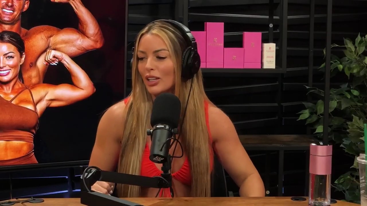 y2mate_is_-_Ep_21_-_Power_Alphas_Podcast__Behind_the_Scenes_of_the_WWE___Mandy_Saccomano___Sabby_Piscitelli-56w6yl4r2MY-720p-1711402344_mp41699.jpg