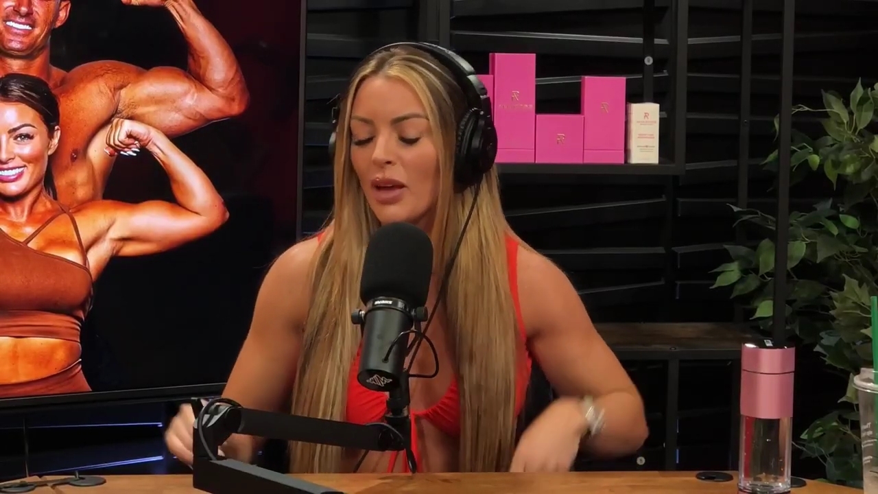 y2mate_is_-_Ep_21_-_Power_Alphas_Podcast__Behind_the_Scenes_of_the_WWE___Mandy_Saccomano___Sabby_Piscitelli-56w6yl4r2MY-720p-1711402344_mp41700.jpg