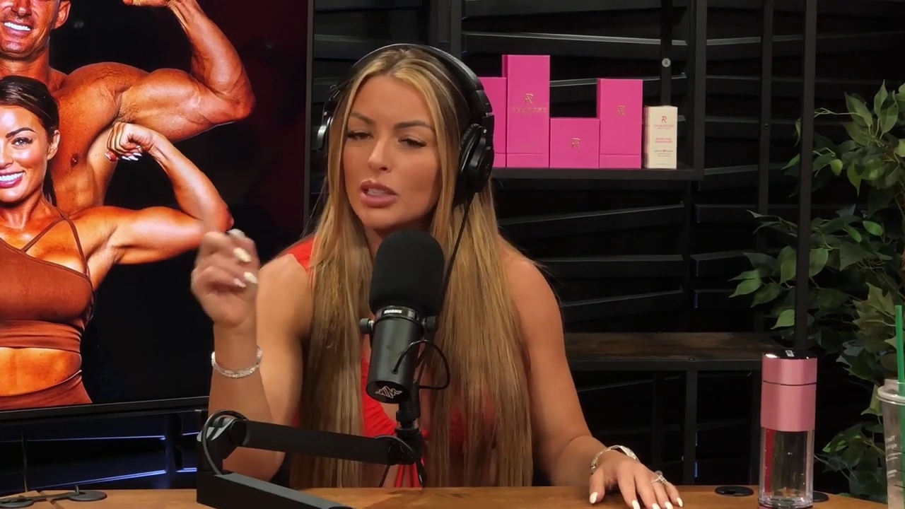 y2mate_is_-_Ep_21_-_Power_Alphas_Podcast__Behind_the_Scenes_of_the_WWE___Mandy_Saccomano___Sabby_Piscitelli-56w6yl4r2MY-720p-1711402344_mp41720.jpg