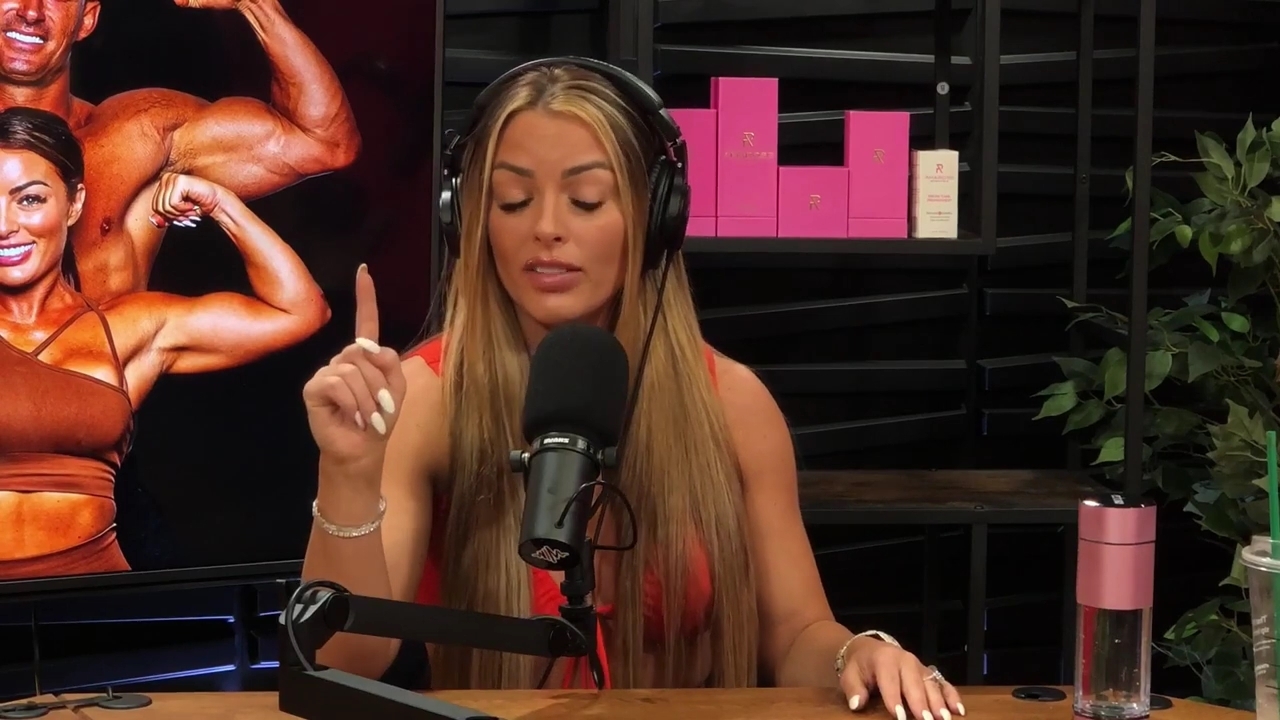 y2mate_is_-_Ep_21_-_Power_Alphas_Podcast__Behind_the_Scenes_of_the_WWE___Mandy_Saccomano___Sabby_Piscitelli-56w6yl4r2MY-720p-1711402344_mp41725.jpg