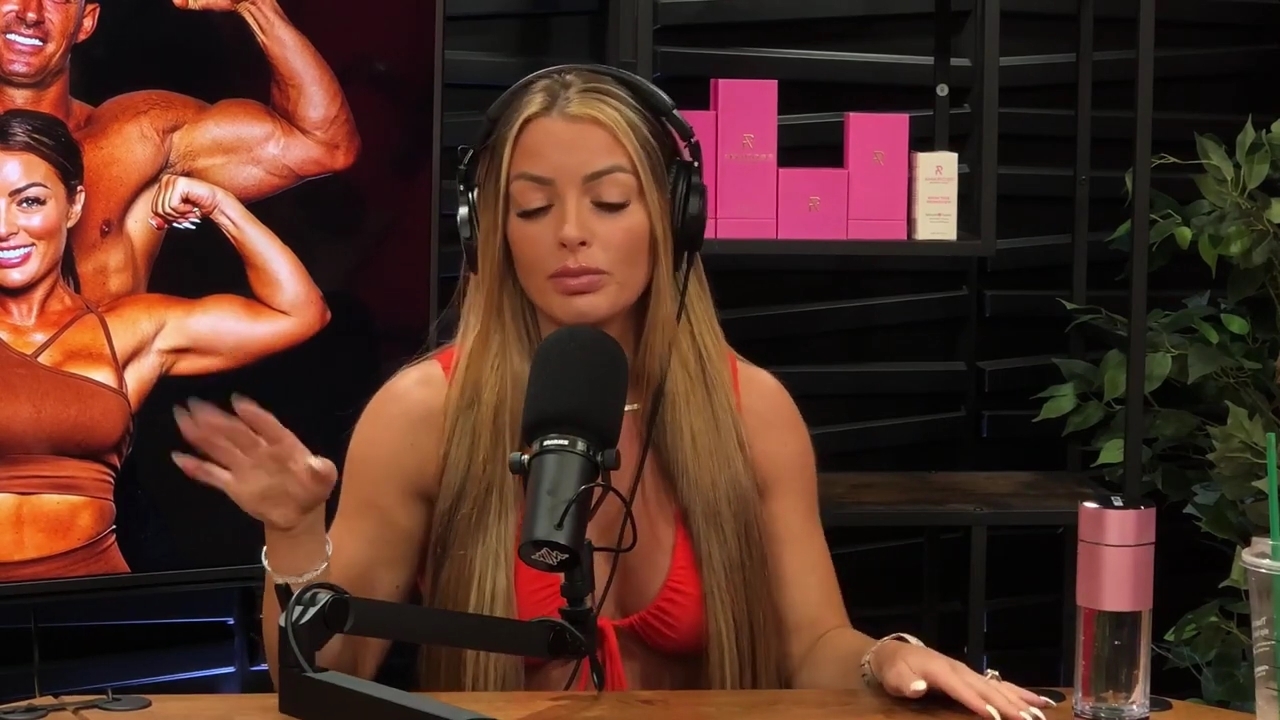 y2mate_is_-_Ep_21_-_Power_Alphas_Podcast__Behind_the_Scenes_of_the_WWE___Mandy_Saccomano___Sabby_Piscitelli-56w6yl4r2MY-720p-1711402344_mp41731.jpg