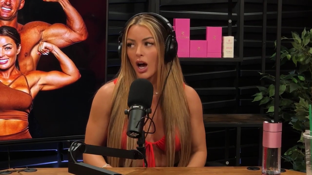 y2mate_is_-_Ep_21_-_Power_Alphas_Podcast__Behind_the_Scenes_of_the_WWE___Mandy_Saccomano___Sabby_Piscitelli-56w6yl4r2MY-720p-1711402344_mp41751.jpg