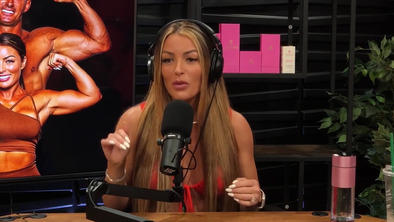 y2mate_is_-_Ep_21_-_Power_Alphas_Podcast__Behind_the_Scenes_of_the_WWE___Mandy_Saccomano___Sabby_Piscitelli-56w6yl4r2MY-720p-1711402344_mp41753.jpg