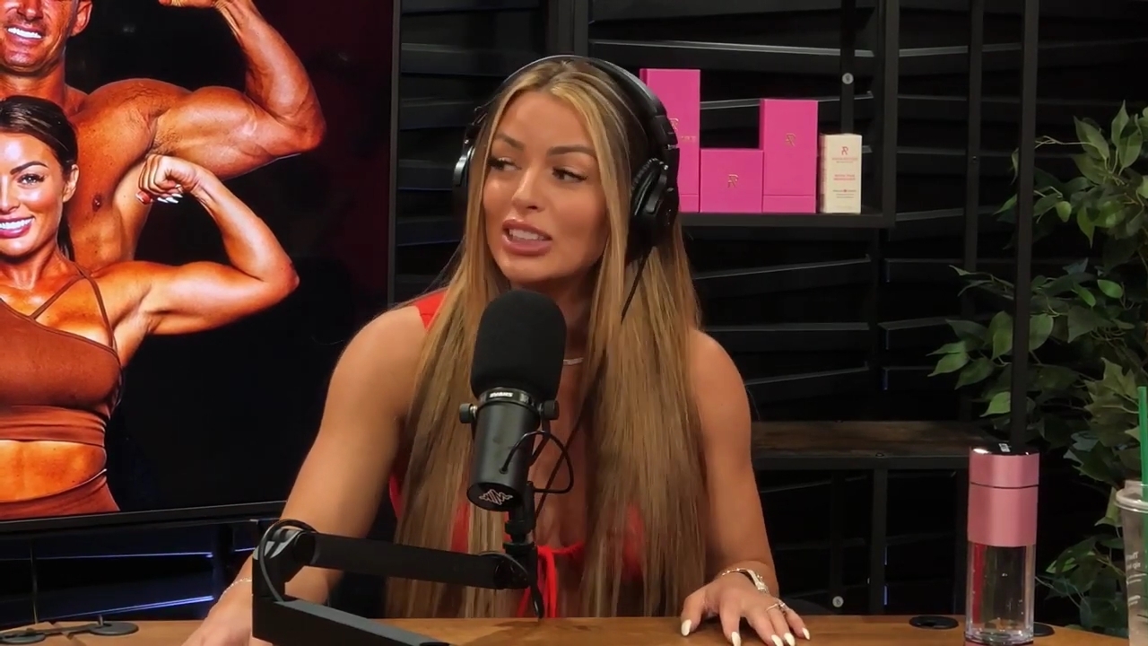 y2mate_is_-_Ep_21_-_Power_Alphas_Podcast__Behind_the_Scenes_of_the_WWE___Mandy_Saccomano___Sabby_Piscitelli-56w6yl4r2MY-720p-1711402344_mp41761.jpg