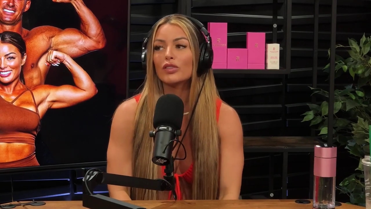 y2mate_is_-_Ep_21_-_Power_Alphas_Podcast__Behind_the_Scenes_of_the_WWE___Mandy_Saccomano___Sabby_Piscitelli-56w6yl4r2MY-720p-1711402344_mp41784.jpg