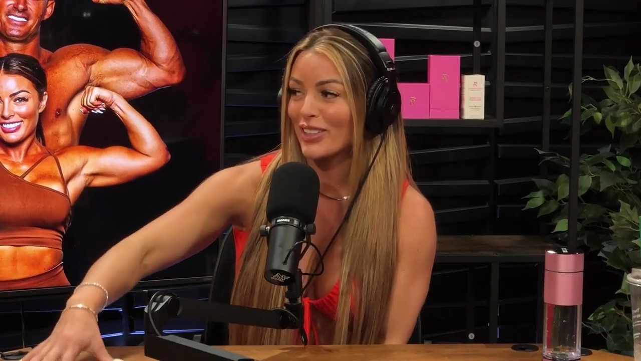 y2mate_is_-_Ep_21_-_Power_Alphas_Podcast__Behind_the_Scenes_of_the_WWE___Mandy_Saccomano___Sabby_Piscitelli-56w6yl4r2MY-720p-1711402344_mp41801.jpg
