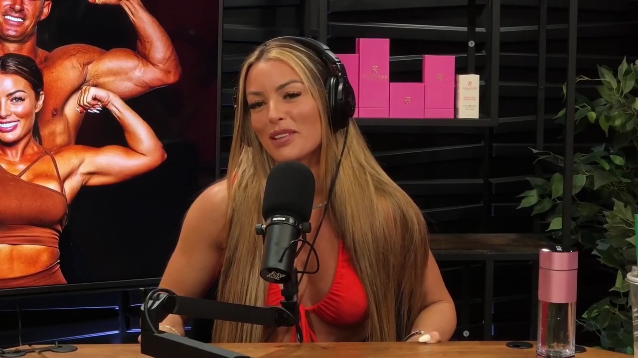 y2mate_is_-_Ep_21_-_Power_Alphas_Podcast__Behind_the_Scenes_of_the_WWE___Mandy_Saccomano___Sabby_Piscitelli-56w6yl4r2MY-720p-1711402344_mp41877.jpg