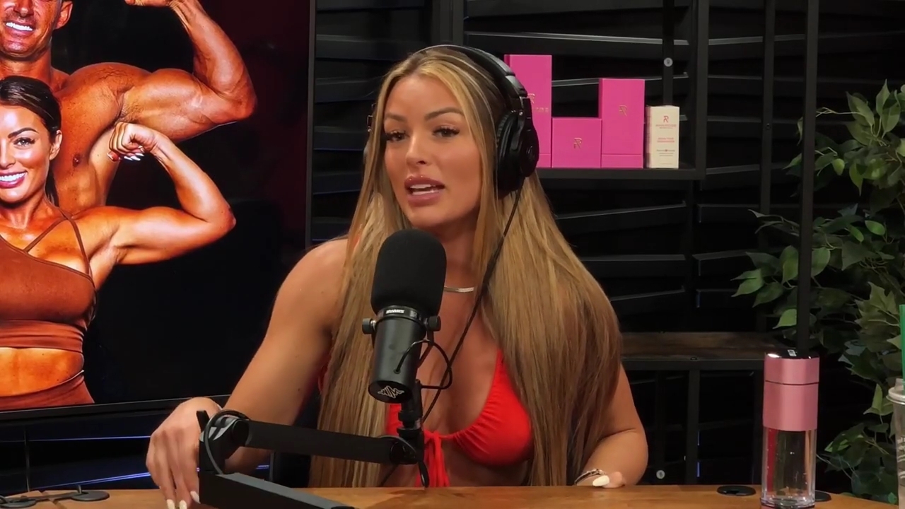 y2mate_is_-_Ep_21_-_Power_Alphas_Podcast__Behind_the_Scenes_of_the_WWE___Mandy_Saccomano___Sabby_Piscitelli-56w6yl4r2MY-720p-1711402344_mp41879.jpg