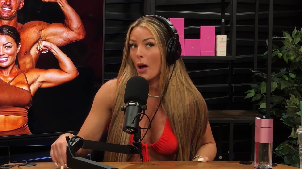 y2mate_is_-_Ep_21_-_Power_Alphas_Podcast__Behind_the_Scenes_of_the_WWE___Mandy_Saccomano___Sabby_Piscitelli-56w6yl4r2MY-720p-1711402344_mp41880.jpg