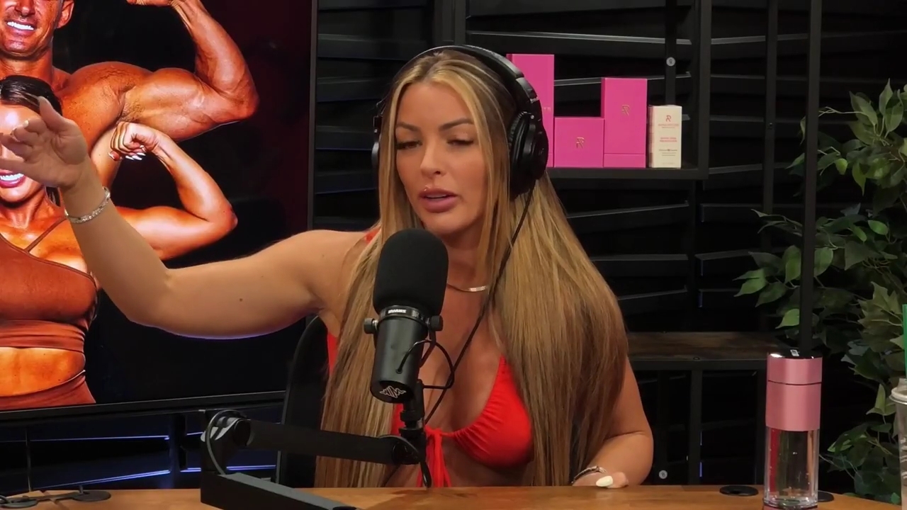 y2mate_is_-_Ep_21_-_Power_Alphas_Podcast__Behind_the_Scenes_of_the_WWE___Mandy_Saccomano___Sabby_Piscitelli-56w6yl4r2MY-720p-1711402344_mp41888.jpg