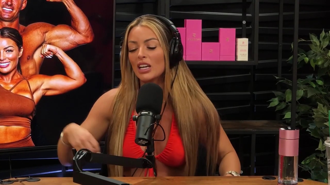 y2mate_is_-_Ep_21_-_Power_Alphas_Podcast__Behind_the_Scenes_of_the_WWE___Mandy_Saccomano___Sabby_Piscitelli-56w6yl4r2MY-720p-1711402344_mp41893.jpg