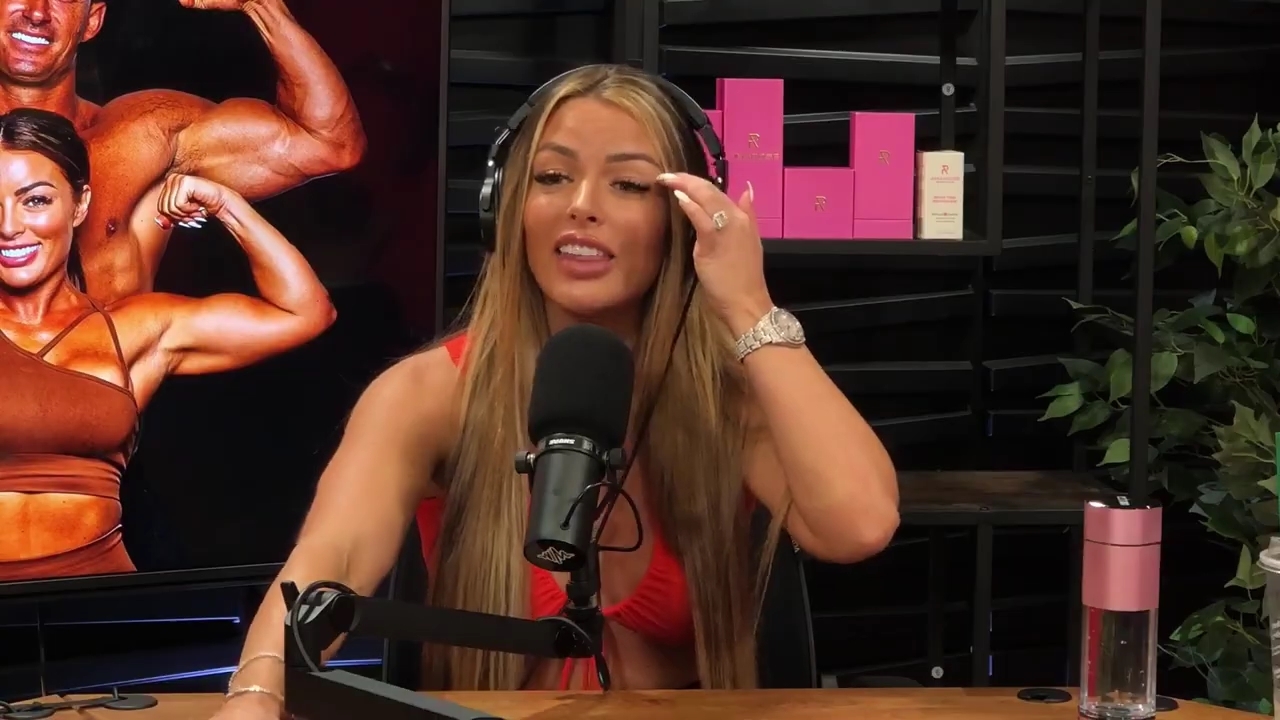 y2mate_is_-_Ep_21_-_Power_Alphas_Podcast__Behind_the_Scenes_of_the_WWE___Mandy_Saccomano___Sabby_Piscitelli-56w6yl4r2MY-720p-1711402344_mp41906.jpg