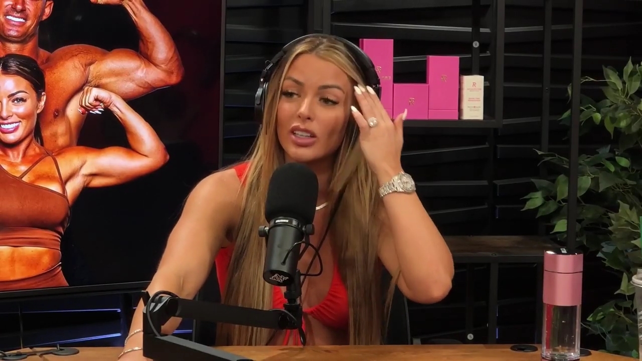 y2mate_is_-_Ep_21_-_Power_Alphas_Podcast__Behind_the_Scenes_of_the_WWE___Mandy_Saccomano___Sabby_Piscitelli-56w6yl4r2MY-720p-1711402344_mp41909.jpg