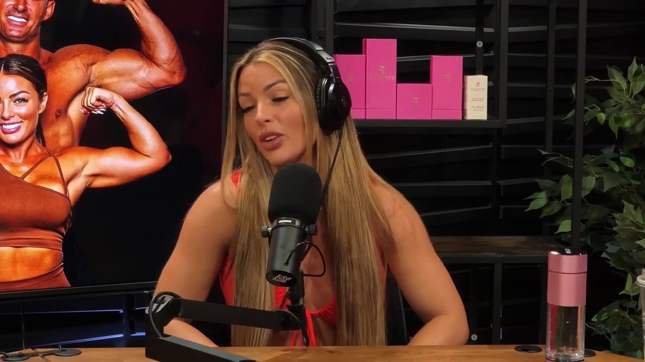 y2mate_is_-_Ep_21_-_Power_Alphas_Podcast__Behind_the_Scenes_of_the_WWE___Mandy_Saccomano___Sabby_Piscitelli-56w6yl4r2MY-720p-1711402344_mp41955.jpg