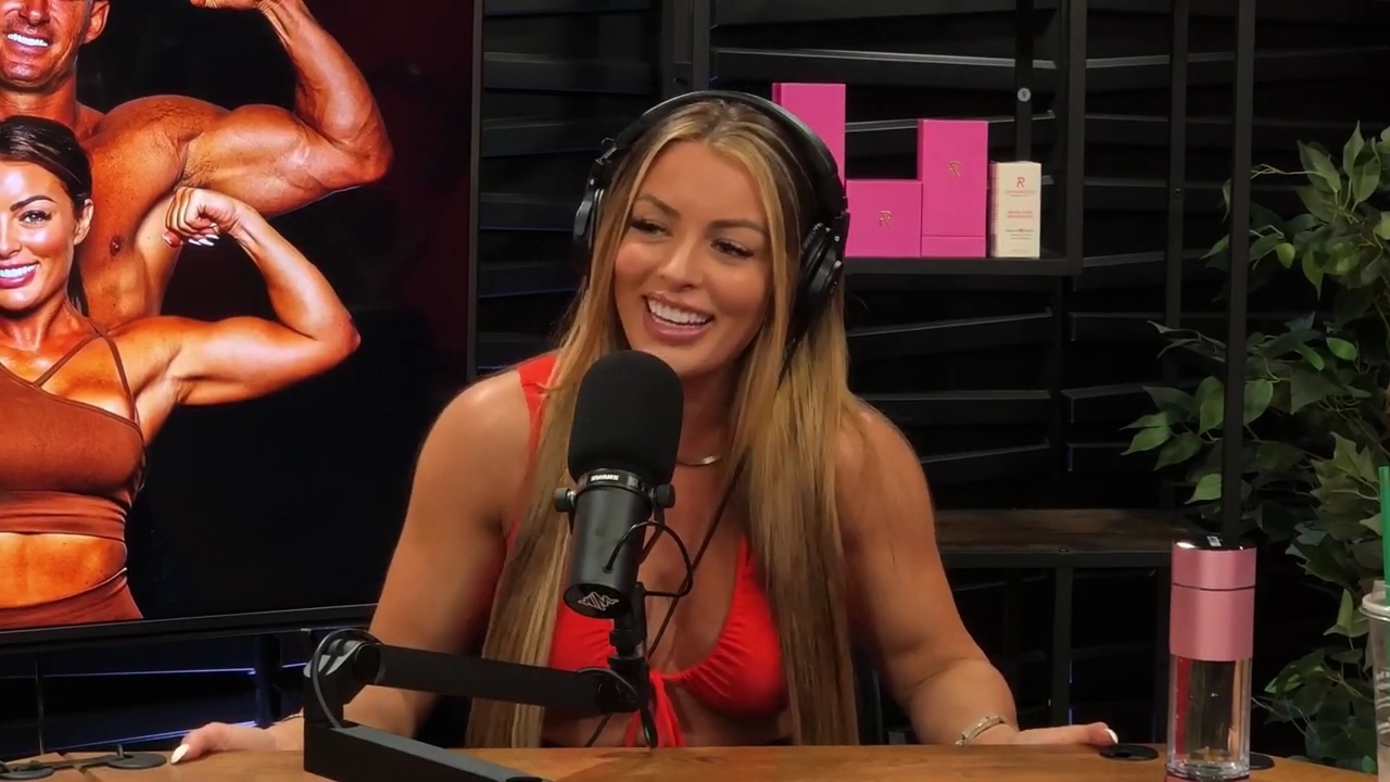 y2mate_is_-_Ep_21_-_Power_Alphas_Podcast__Behind_the_Scenes_of_the_WWE___Mandy_Saccomano___Sabby_Piscitelli-56w6yl4r2MY-720p-1711402344_mp41974.jpg
