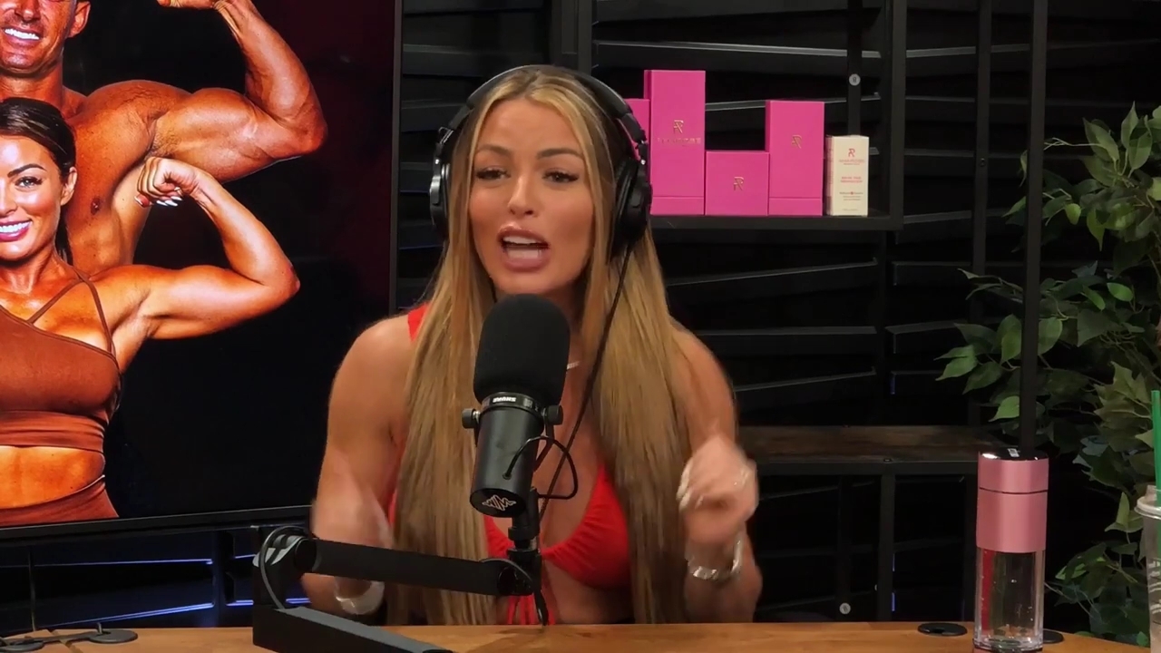 y2mate_is_-_Ep_21_-_Power_Alphas_Podcast__Behind_the_Scenes_of_the_WWE___Mandy_Saccomano___Sabby_Piscitelli-56w6yl4r2MY-720p-1711402344_mp41986.jpg