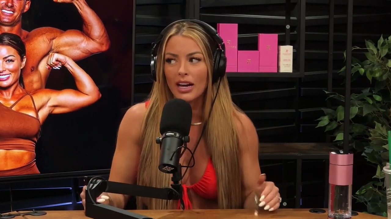 y2mate_is_-_Ep_21_-_Power_Alphas_Podcast__Behind_the_Scenes_of_the_WWE___Mandy_Saccomano___Sabby_Piscitelli-56w6yl4r2MY-720p-1711402344_mp41990.jpg