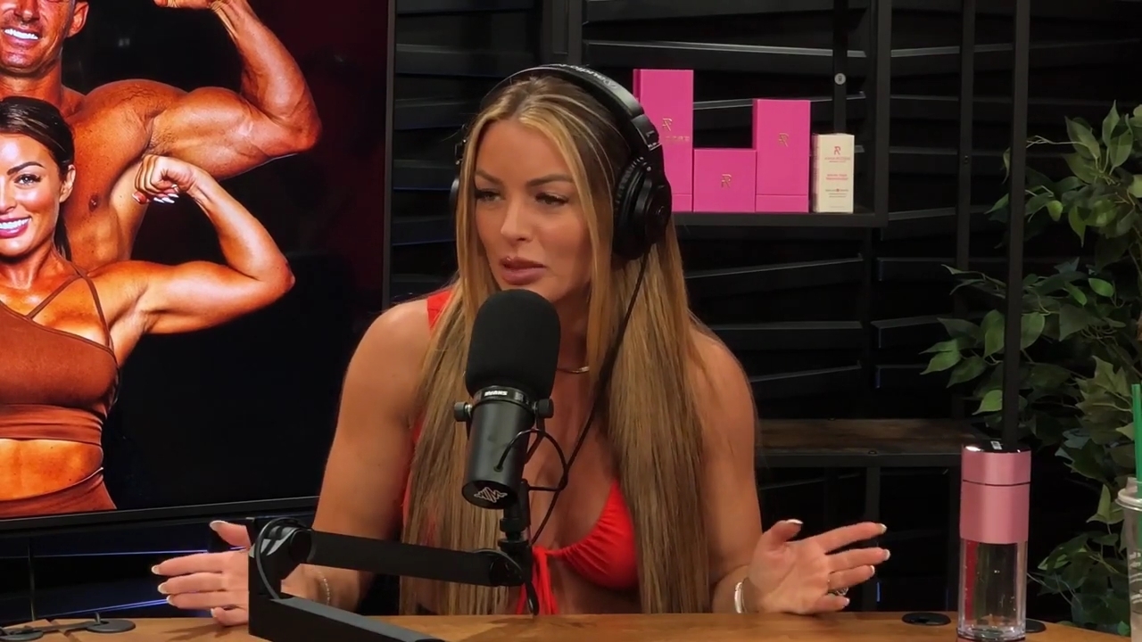 y2mate_is_-_Ep_21_-_Power_Alphas_Podcast__Behind_the_Scenes_of_the_WWE___Mandy_Saccomano___Sabby_Piscitelli-56w6yl4r2MY-720p-1711402344_mp41994.jpg