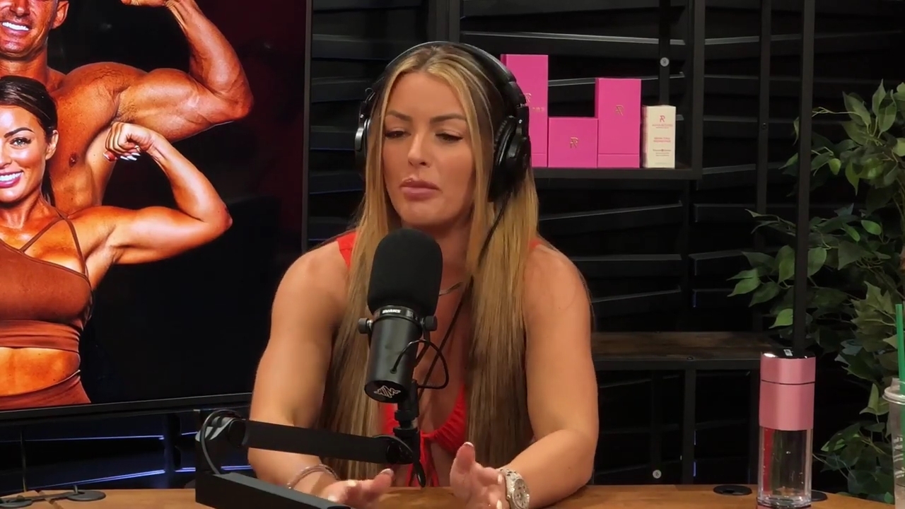 y2mate_is_-_Ep_21_-_Power_Alphas_Podcast__Behind_the_Scenes_of_the_WWE___Mandy_Saccomano___Sabby_Piscitelli-56w6yl4r2MY-720p-1711402344_mp41998.jpg