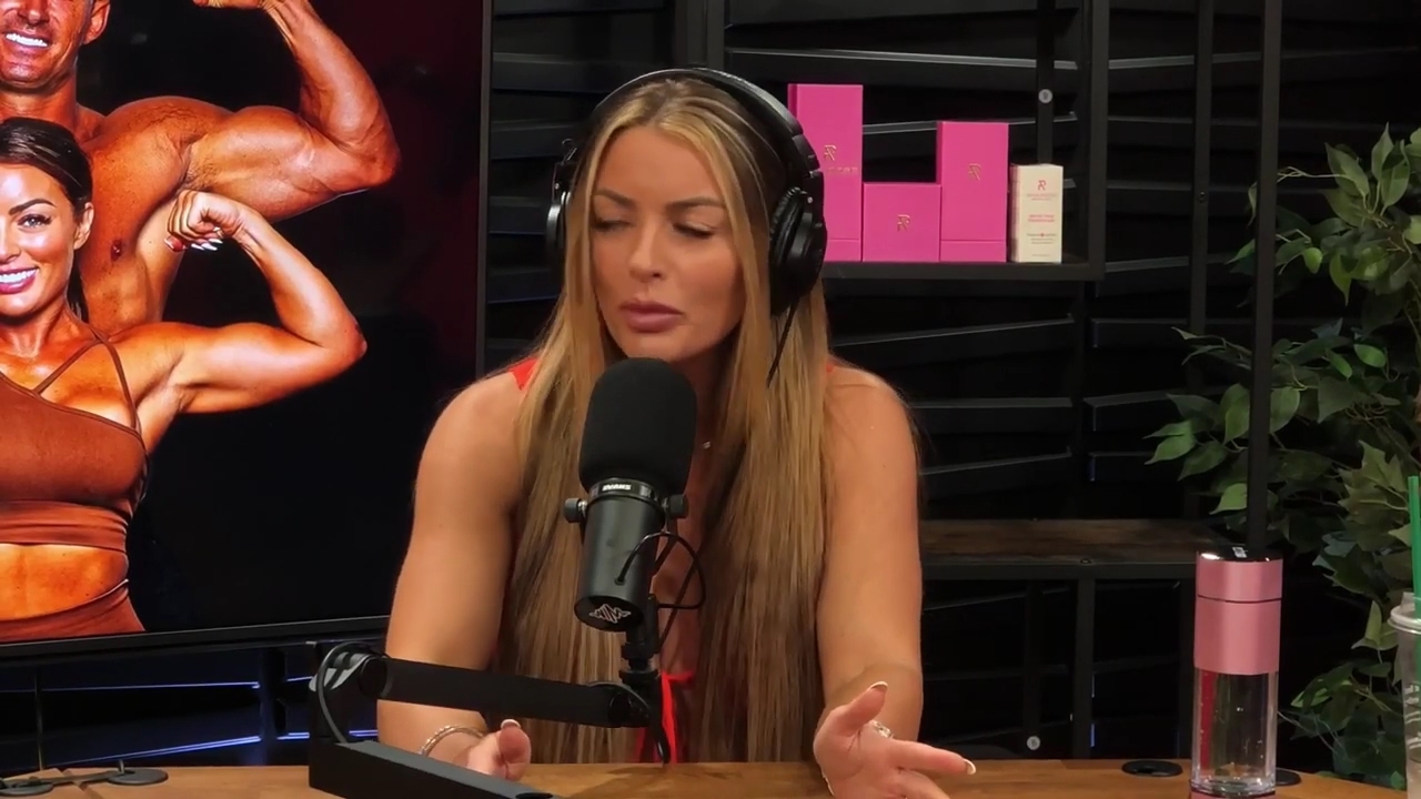 y2mate_is_-_Ep_21_-_Power_Alphas_Podcast__Behind_the_Scenes_of_the_WWE___Mandy_Saccomano___Sabby_Piscitelli-56w6yl4r2MY-720p-1711402344_mp42007.jpg