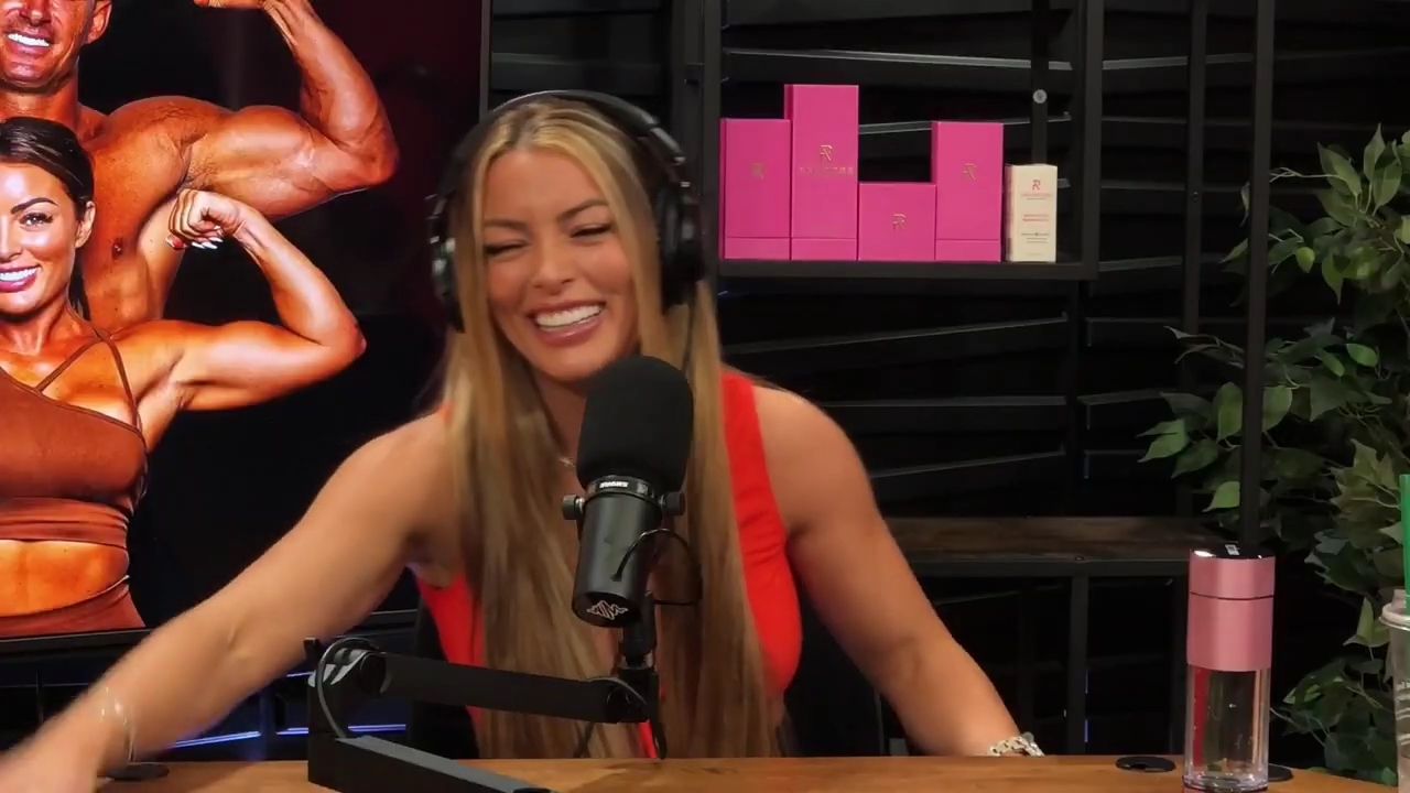 y2mate_is_-_Ep_21_-_Power_Alphas_Podcast__Behind_the_Scenes_of_the_WWE___Mandy_Saccomano___Sabby_Piscitelli-56w6yl4r2MY-720p-1711402344_mp42029.jpg