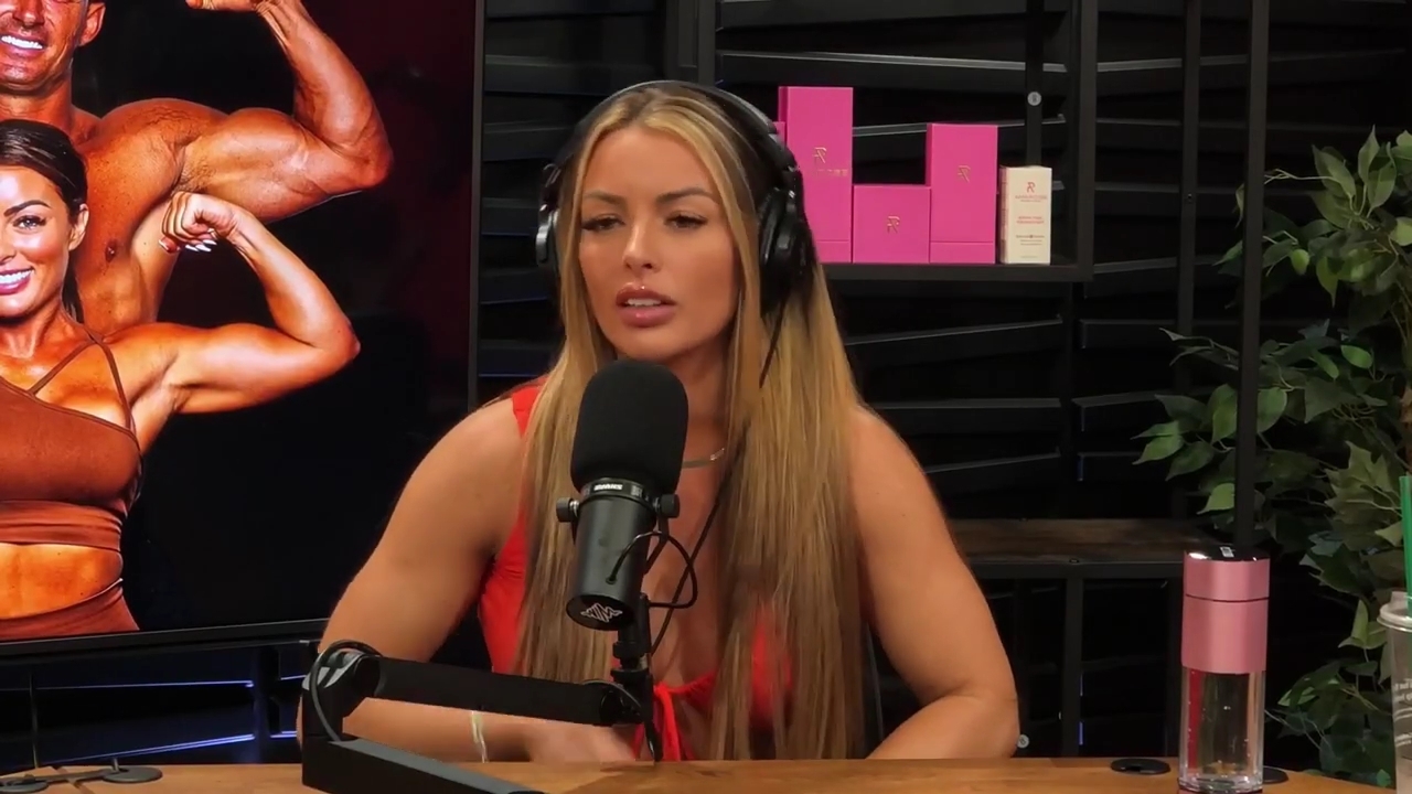 y2mate_is_-_Ep_21_-_Power_Alphas_Podcast__Behind_the_Scenes_of_the_WWE___Mandy_Saccomano___Sabby_Piscitelli-56w6yl4r2MY-720p-1711402344_mp42262.jpg