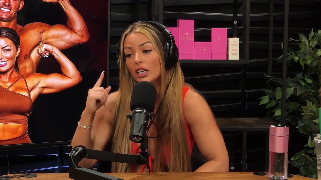 y2mate_is_-_Ep_21_-_Power_Alphas_Podcast__Behind_the_Scenes_of_the_WWE___Mandy_Saccomano___Sabby_Piscitelli-56w6yl4r2MY-720p-1711402344_mp42267.jpg