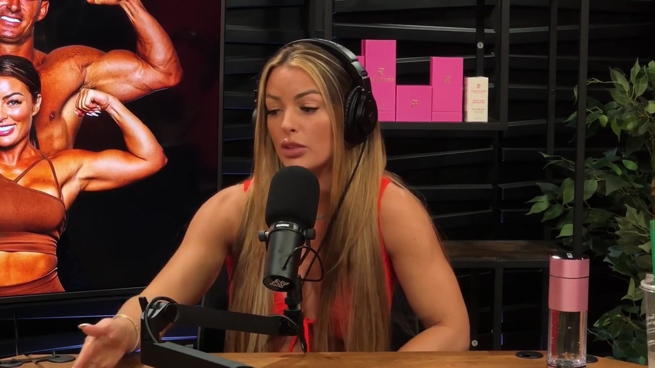 y2mate_is_-_Ep_21_-_Power_Alphas_Podcast__Behind_the_Scenes_of_the_WWE___Mandy_Saccomano___Sabby_Piscitelli-56w6yl4r2MY-720p-1711402344_mp42271.jpg