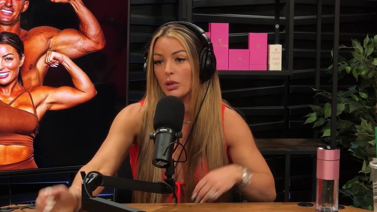 y2mate_is_-_Ep_21_-_Power_Alphas_Podcast__Behind_the_Scenes_of_the_WWE___Mandy_Saccomano___Sabby_Piscitelli-56w6yl4r2MY-720p-1711402344_mp42276.jpg