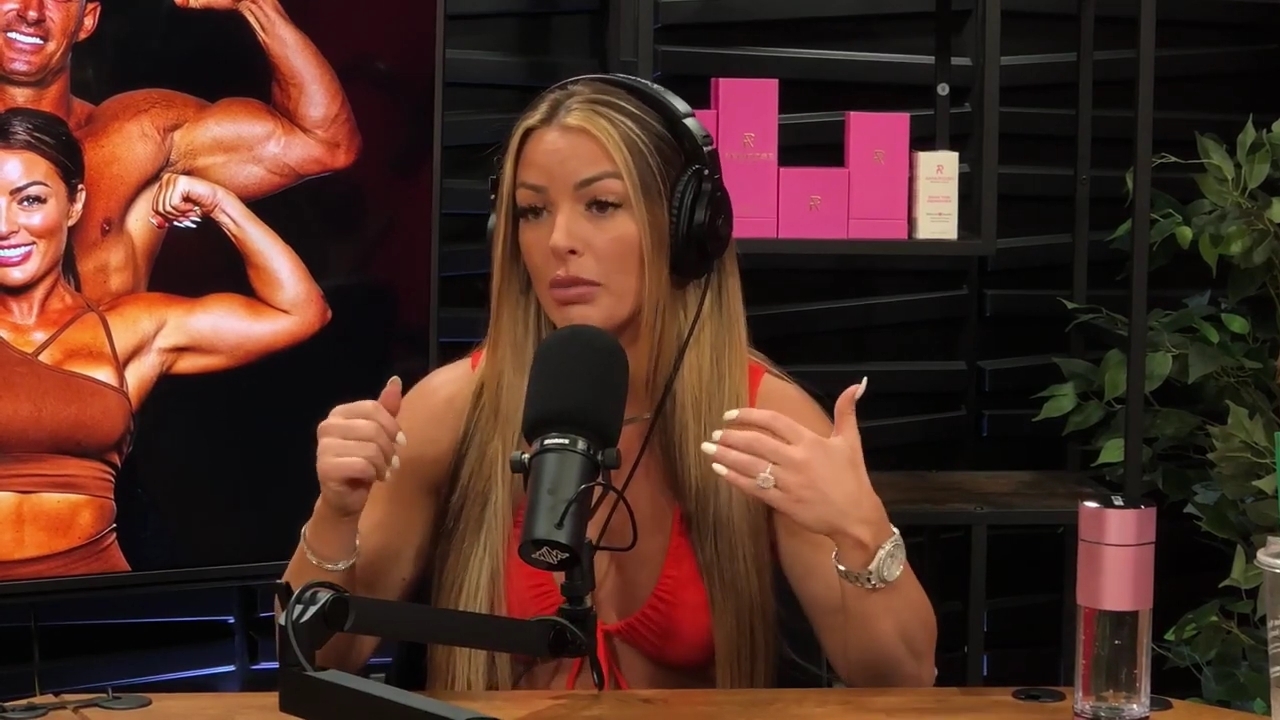y2mate_is_-_Ep_21_-_Power_Alphas_Podcast__Behind_the_Scenes_of_the_WWE___Mandy_Saccomano___Sabby_Piscitelli-56w6yl4r2MY-720p-1711402344_mp42281.jpg