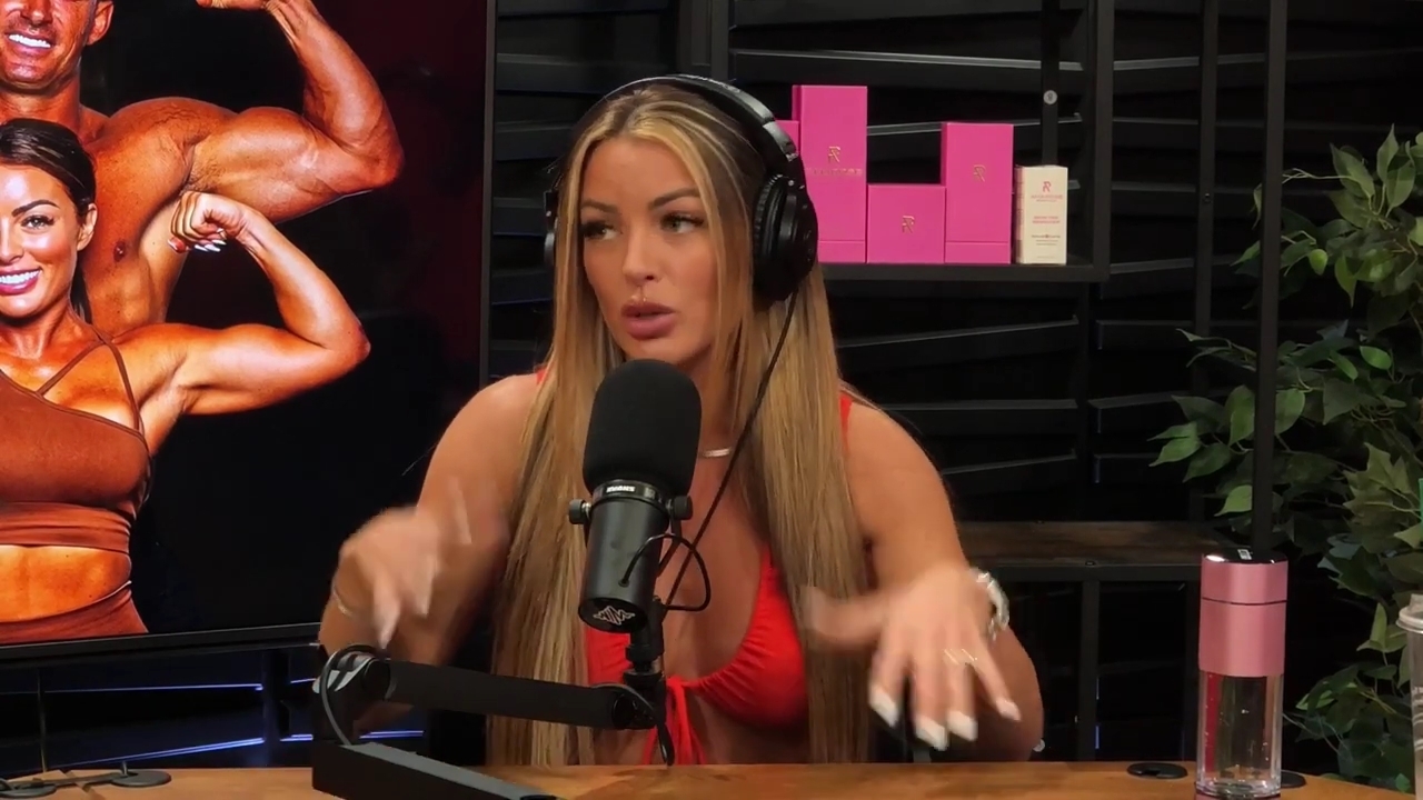 y2mate_is_-_Ep_21_-_Power_Alphas_Podcast__Behind_the_Scenes_of_the_WWE___Mandy_Saccomano___Sabby_Piscitelli-56w6yl4r2MY-720p-1711402344_mp42286.jpg