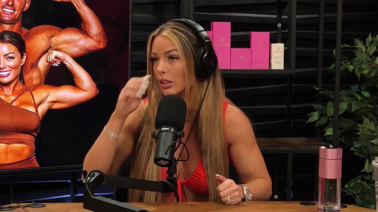 y2mate_is_-_Ep_21_-_Power_Alphas_Podcast__Behind_the_Scenes_of_the_WWE___Mandy_Saccomano___Sabby_Piscitelli-56w6yl4r2MY-720p-1711402344_mp42294.jpg
