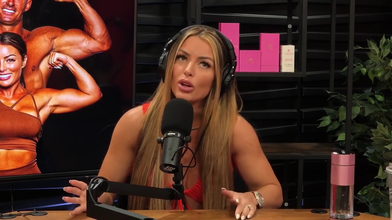 y2mate_is_-_Ep_21_-_Power_Alphas_Podcast__Behind_the_Scenes_of_the_WWE___Mandy_Saccomano___Sabby_Piscitelli-56w6yl4r2MY-720p-1711402344_mp42297.jpg