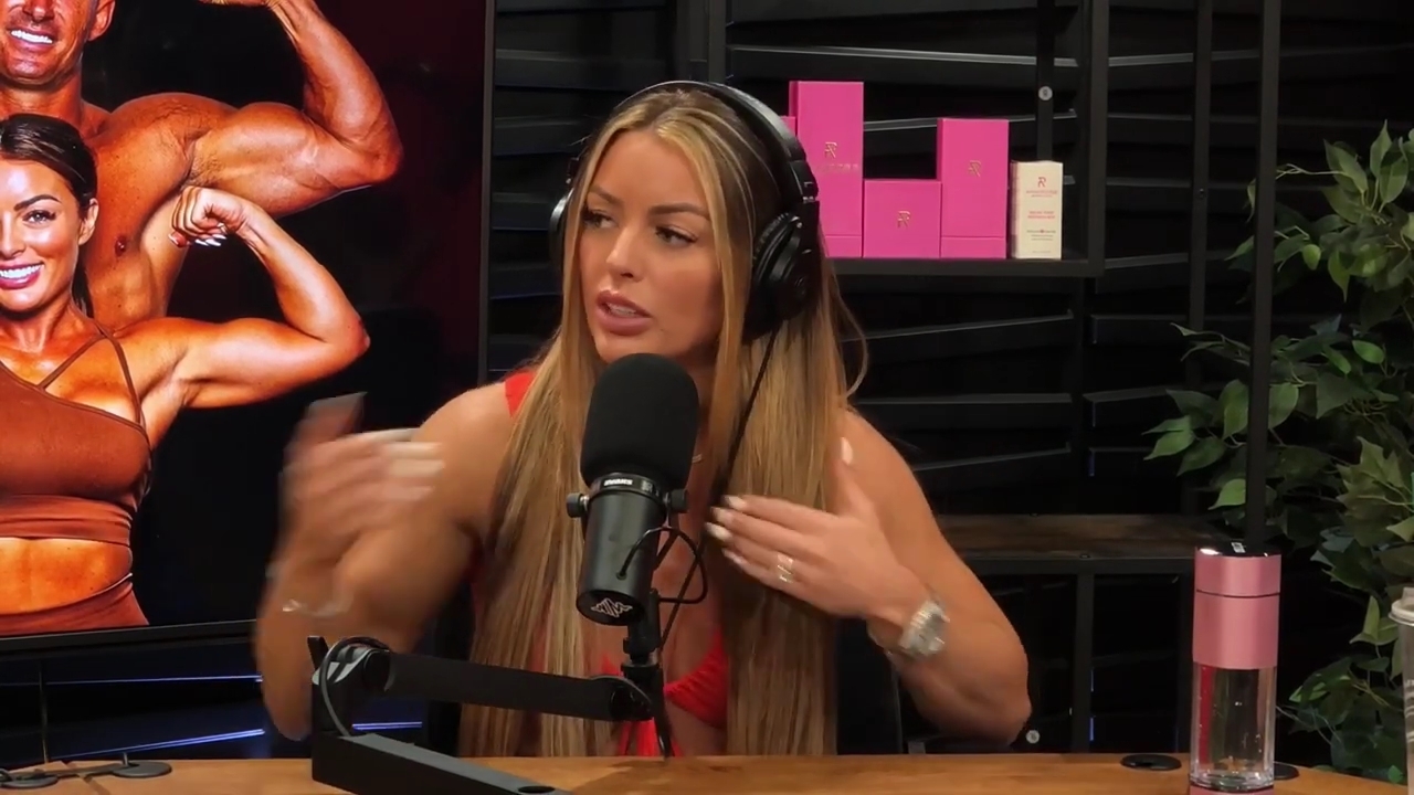 y2mate_is_-_Ep_21_-_Power_Alphas_Podcast__Behind_the_Scenes_of_the_WWE___Mandy_Saccomano___Sabby_Piscitelli-56w6yl4r2MY-720p-1711402344_mp42300.jpg