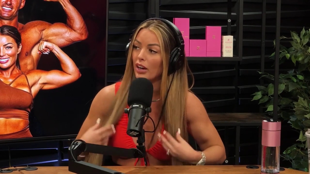y2mate_is_-_Ep_21_-_Power_Alphas_Podcast__Behind_the_Scenes_of_the_WWE___Mandy_Saccomano___Sabby_Piscitelli-56w6yl4r2MY-720p-1711402344_mp42301.jpg