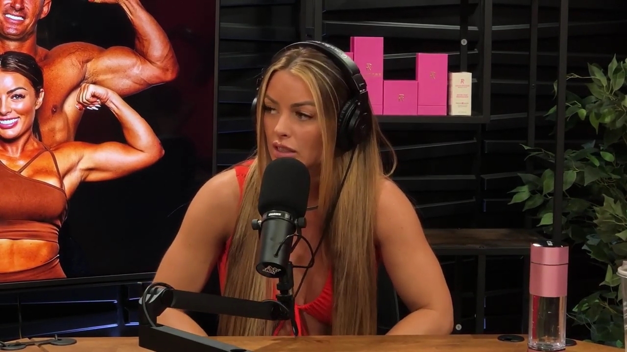 y2mate_is_-_Ep_21_-_Power_Alphas_Podcast__Behind_the_Scenes_of_the_WWE___Mandy_Saccomano___Sabby_Piscitelli-56w6yl4r2MY-720p-1711402344_mp42305.jpg