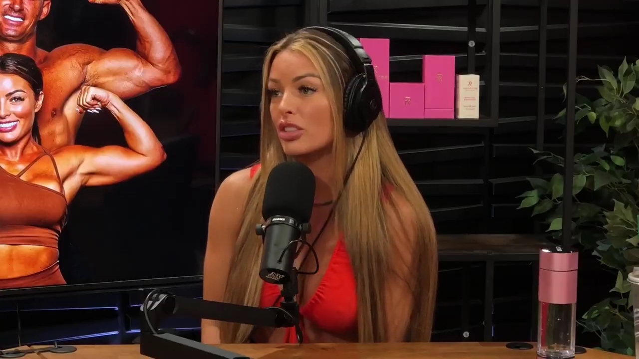 y2mate_is_-_Ep_21_-_Power_Alphas_Podcast__Behind_the_Scenes_of_the_WWE___Mandy_Saccomano___Sabby_Piscitelli-56w6yl4r2MY-720p-1711402344_mp42387.jpg