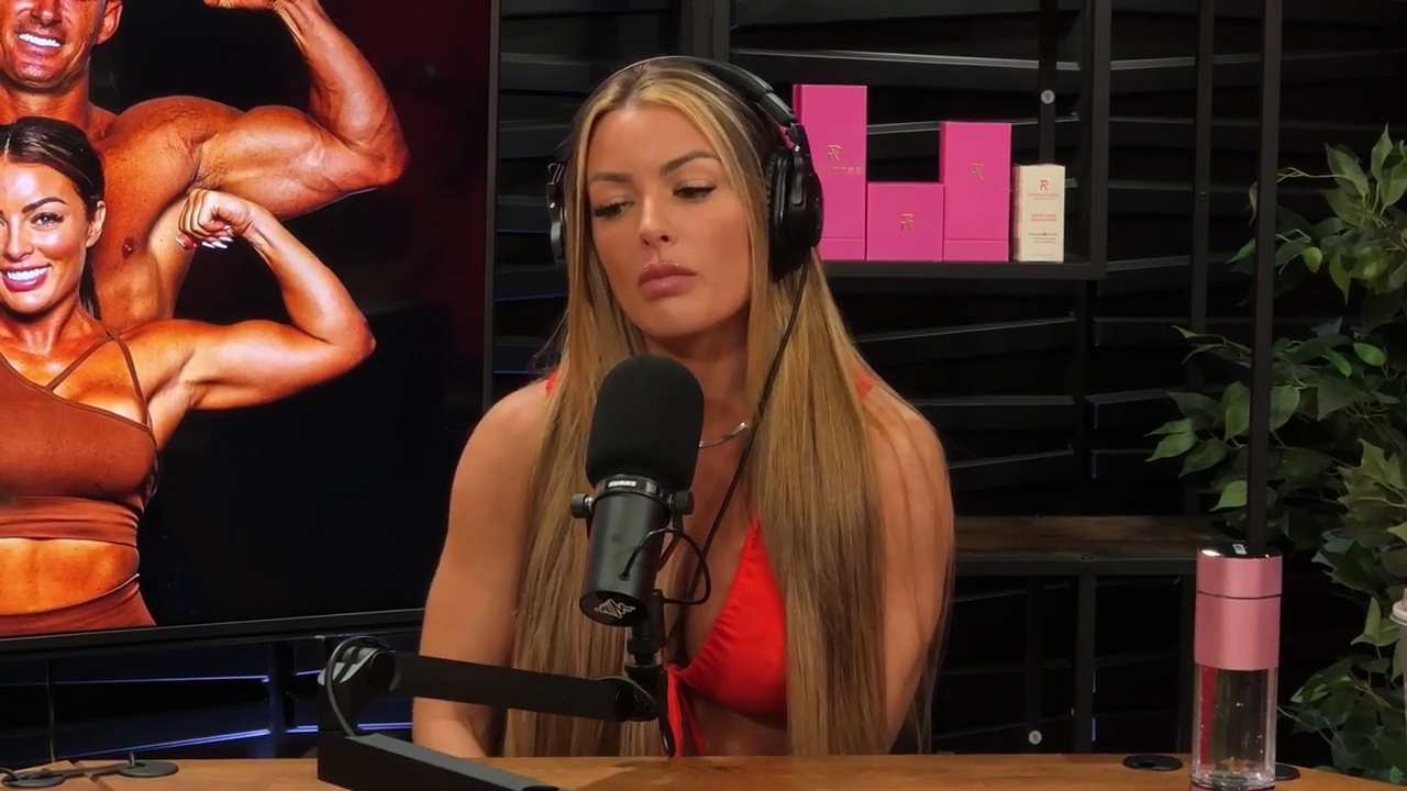 y2mate_is_-_Ep_21_-_Power_Alphas_Podcast__Behind_the_Scenes_of_the_WWE___Mandy_Saccomano___Sabby_Piscitelli-56w6yl4r2MY-720p-1711402344_mp42446.jpg