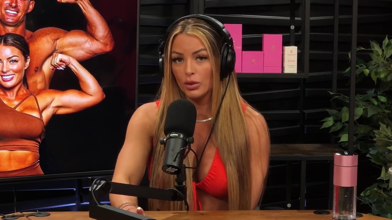 y2mate_is_-_Ep_21_-_Power_Alphas_Podcast__Behind_the_Scenes_of_the_WWE___Mandy_Saccomano___Sabby_Piscitelli-56w6yl4r2MY-720p-1711402344_mp42465.jpg