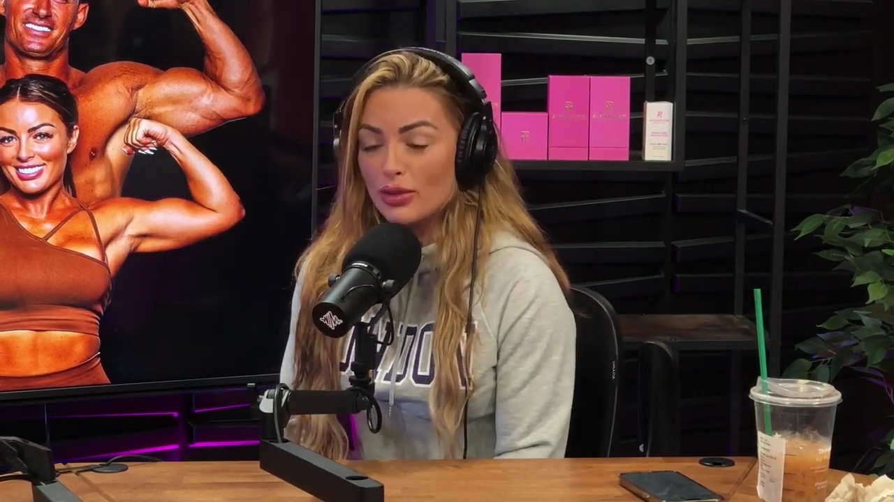 y2mate_is_-_Ep_22_-_Power_Alphas_Podcast__WrestleMania_and_WrestleCon___Mandy_Sacs___Sabby_Piscitelli-TpWkcLMJphs-720p-1714966286_mp40172.jpg