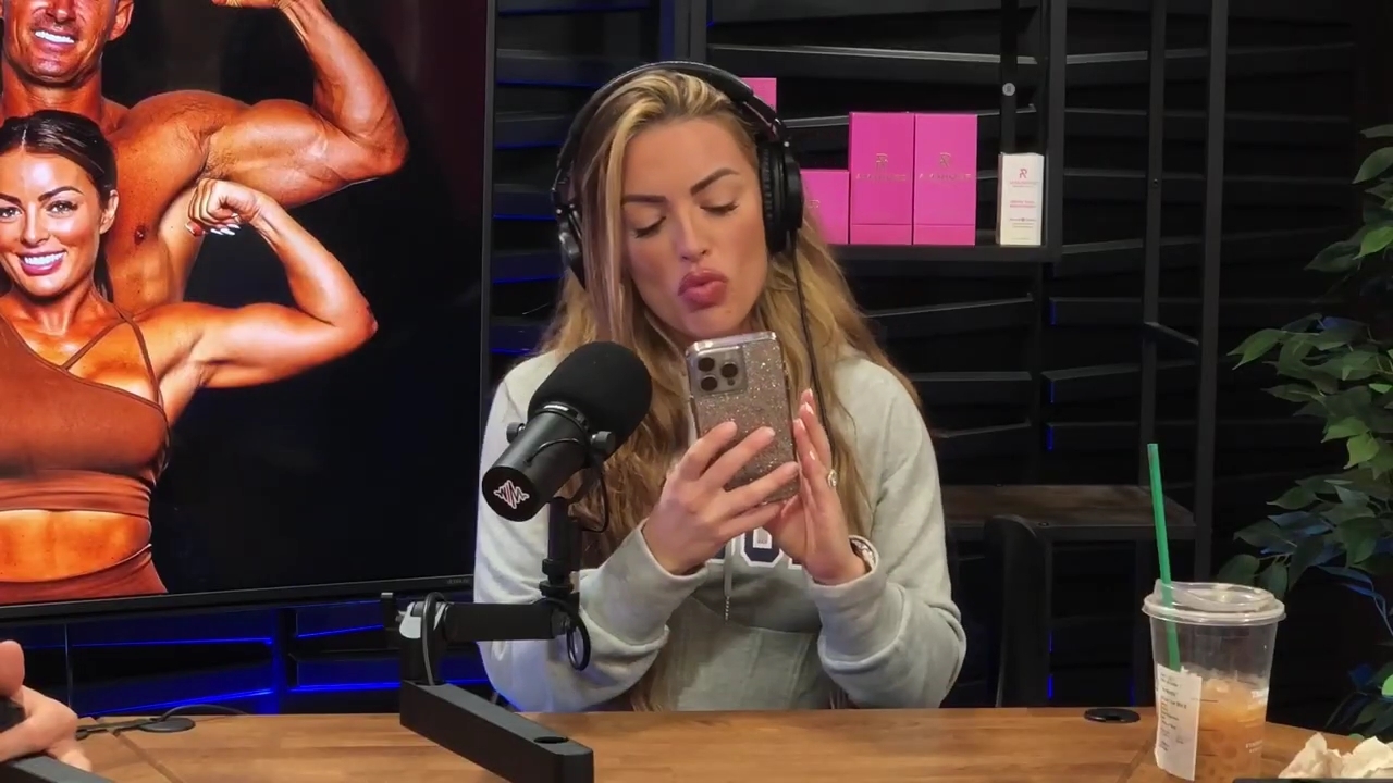 y2mate_is_-_Ep_22_-_Power_Alphas_Podcast__WrestleMania_and_WrestleCon___Mandy_Sacs___Sabby_Piscitelli-TpWkcLMJphs-720p-1714966286_mp40486.jpg