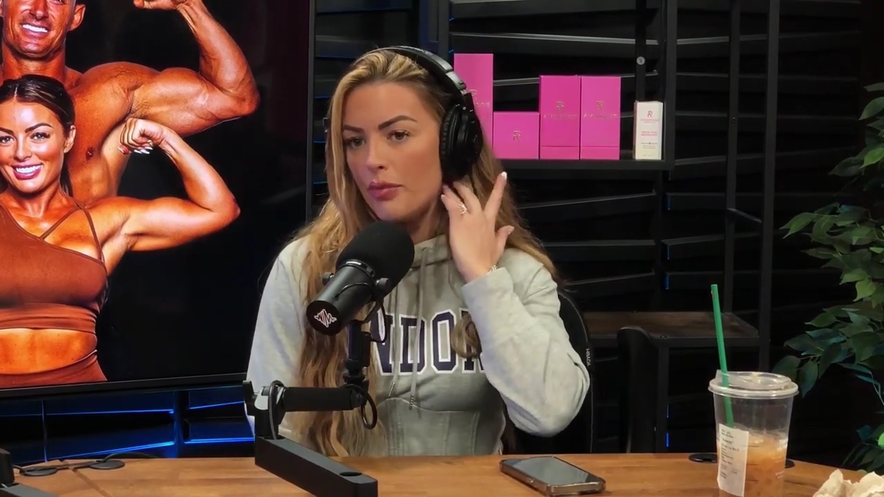 y2mate_is_-_Ep_22_-_Power_Alphas_Podcast__WrestleMania_and_WrestleCon___Mandy_Sacs___Sabby_Piscitelli-TpWkcLMJphs-720p-1714966286_mp40671.jpg
