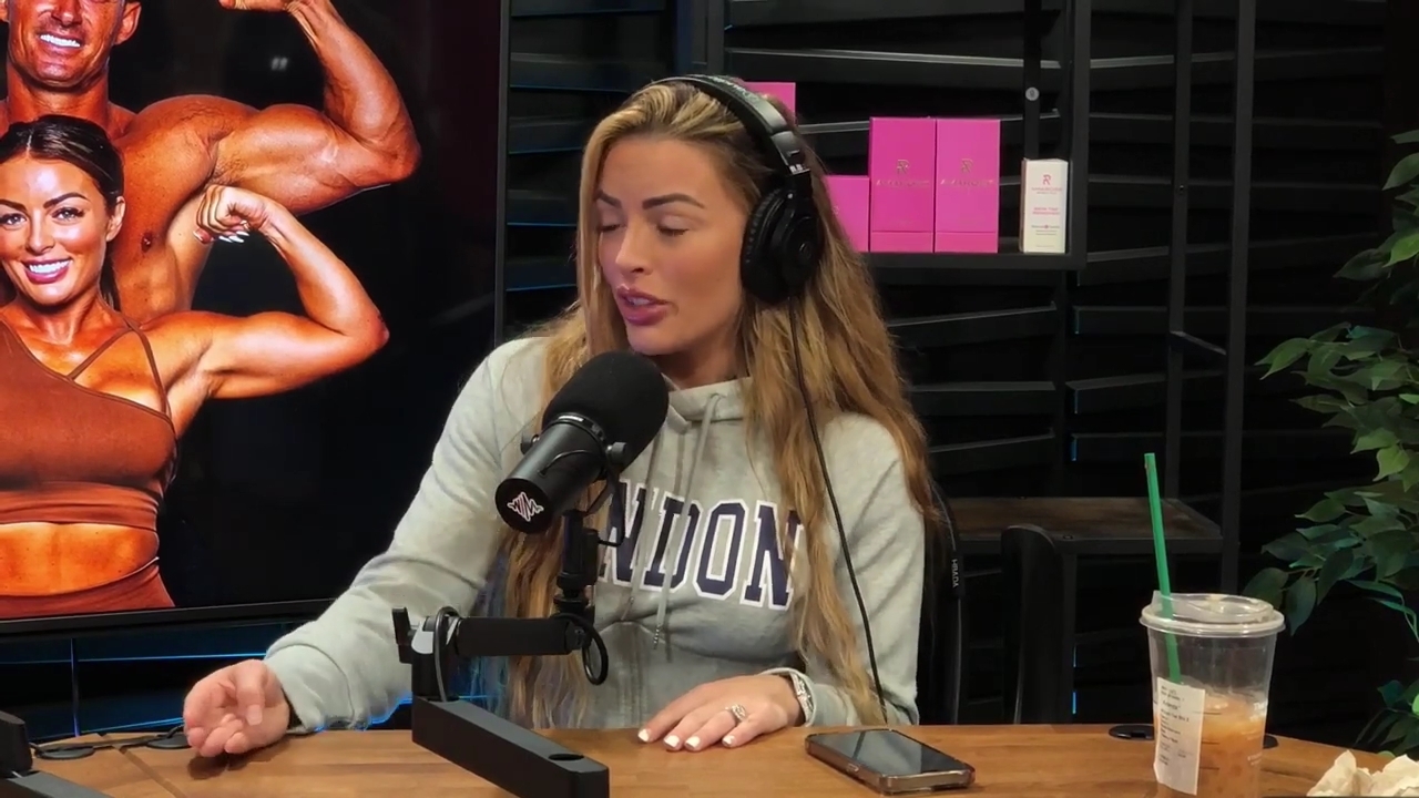 y2mate_is_-_Ep_22_-_Power_Alphas_Podcast__WrestleMania_and_WrestleCon___Mandy_Sacs___Sabby_Piscitelli-TpWkcLMJphs-720p-1714966286_mp40705.jpg
